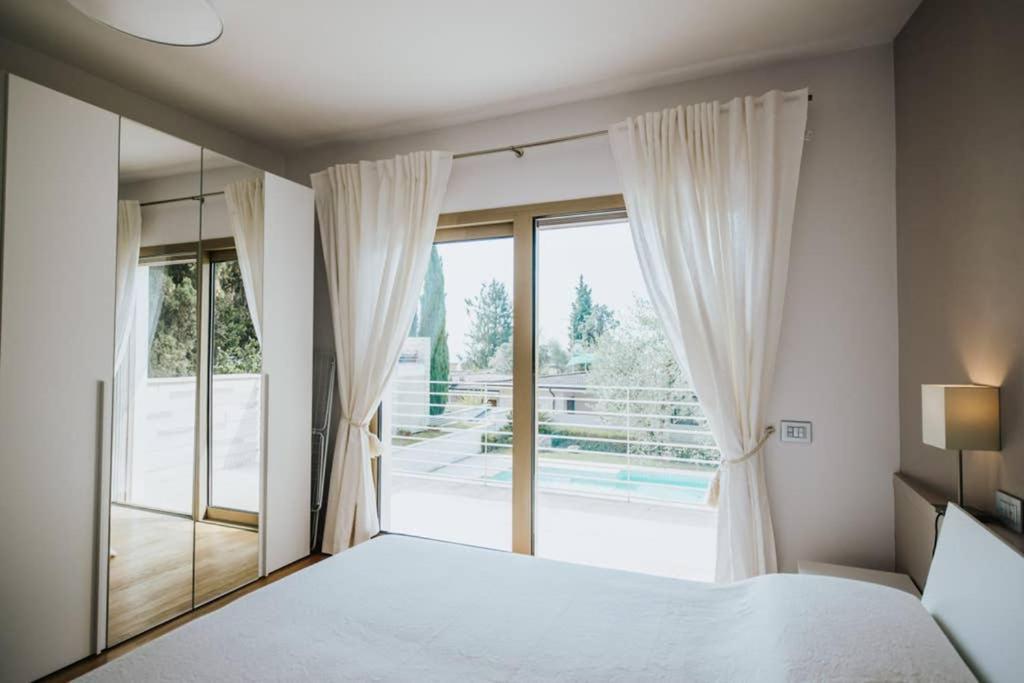 Casa Chiara Villa Gardone Riviera Exterior foto